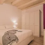 Casa Manoli Апартаменты *